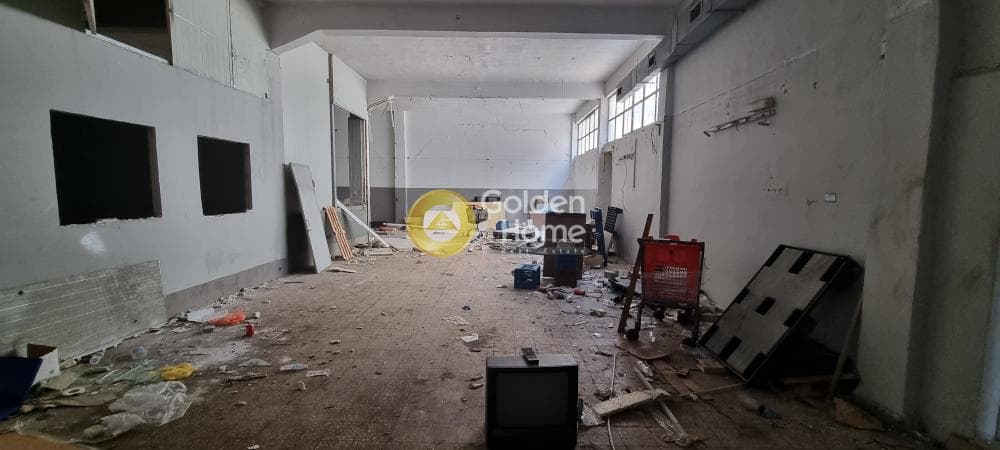 Βιομηχανικός Χώρος στην Μανιάτικα, Πειραιάς — Φωτογραφία 1 από 7