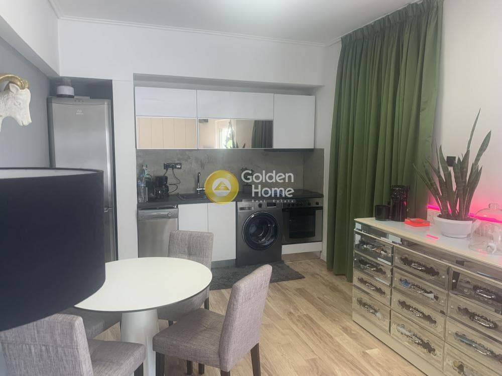 Apartment in Agios Ioannis, Neos Kosmos — Photo 1 of 19