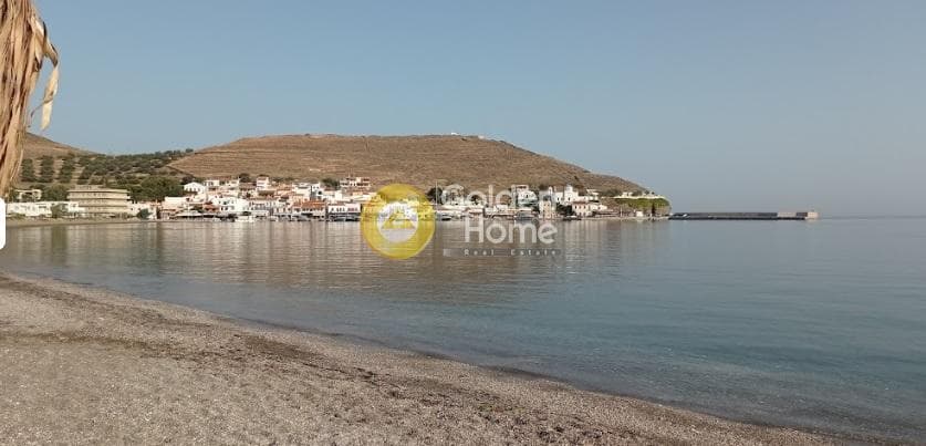 House in Korissia, Kea — Photo 1 of 2