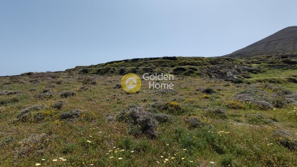 Building Plot in Oia, Santorini — Photo 4 of 9