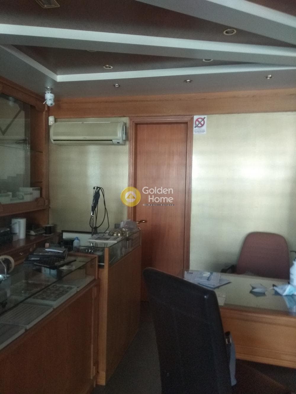 Retail Store in Agia Varvara Lykovrysis, Lykovrisi — Photo 10 of 17