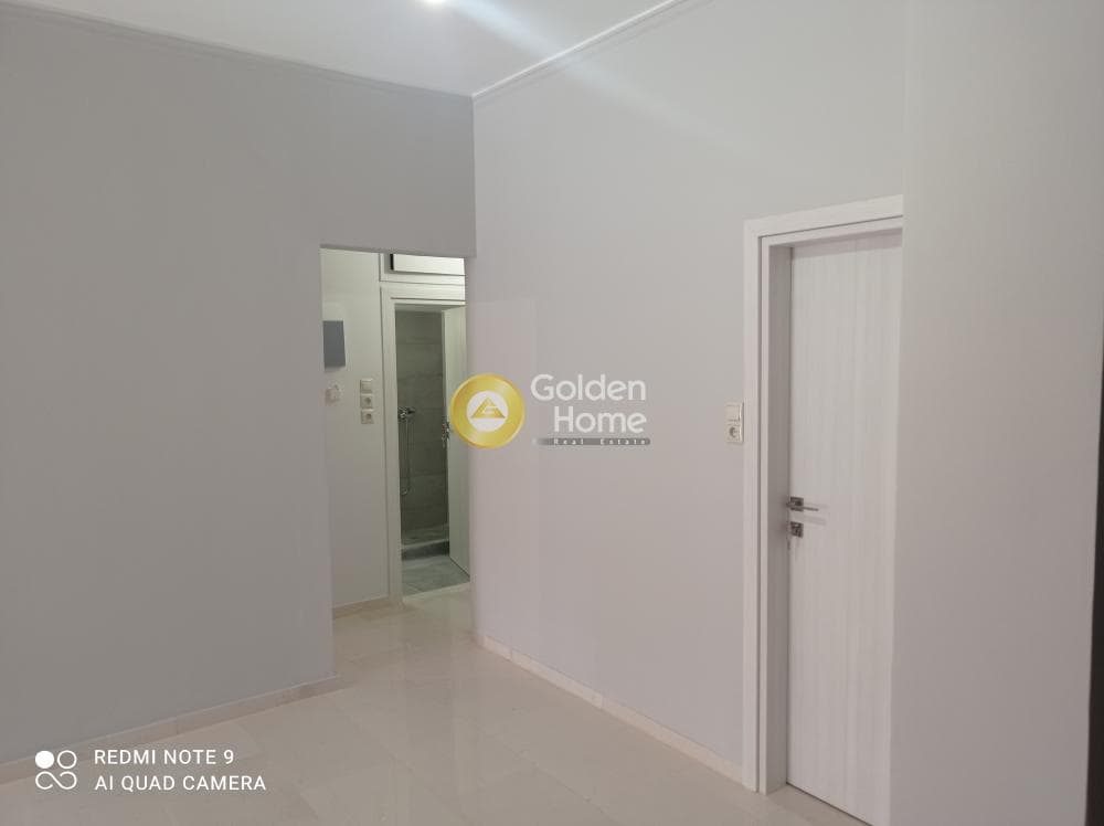 Apartment in Ravenia, Attiki — Photo 1 of 25