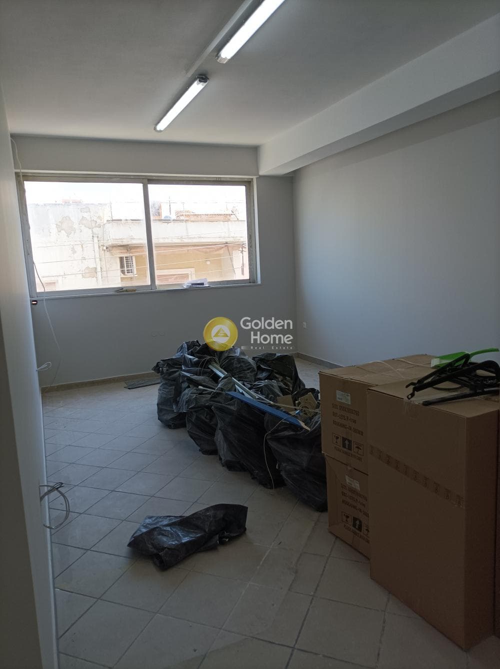 Office in Agios Fanourios, Agioi Anargiroi — Photo 12 of 22