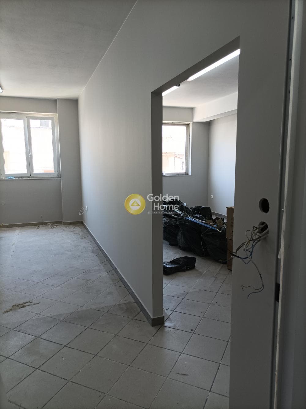Office in Agios Fanourios, Agioi Anargiroi — Photo 13 of 22