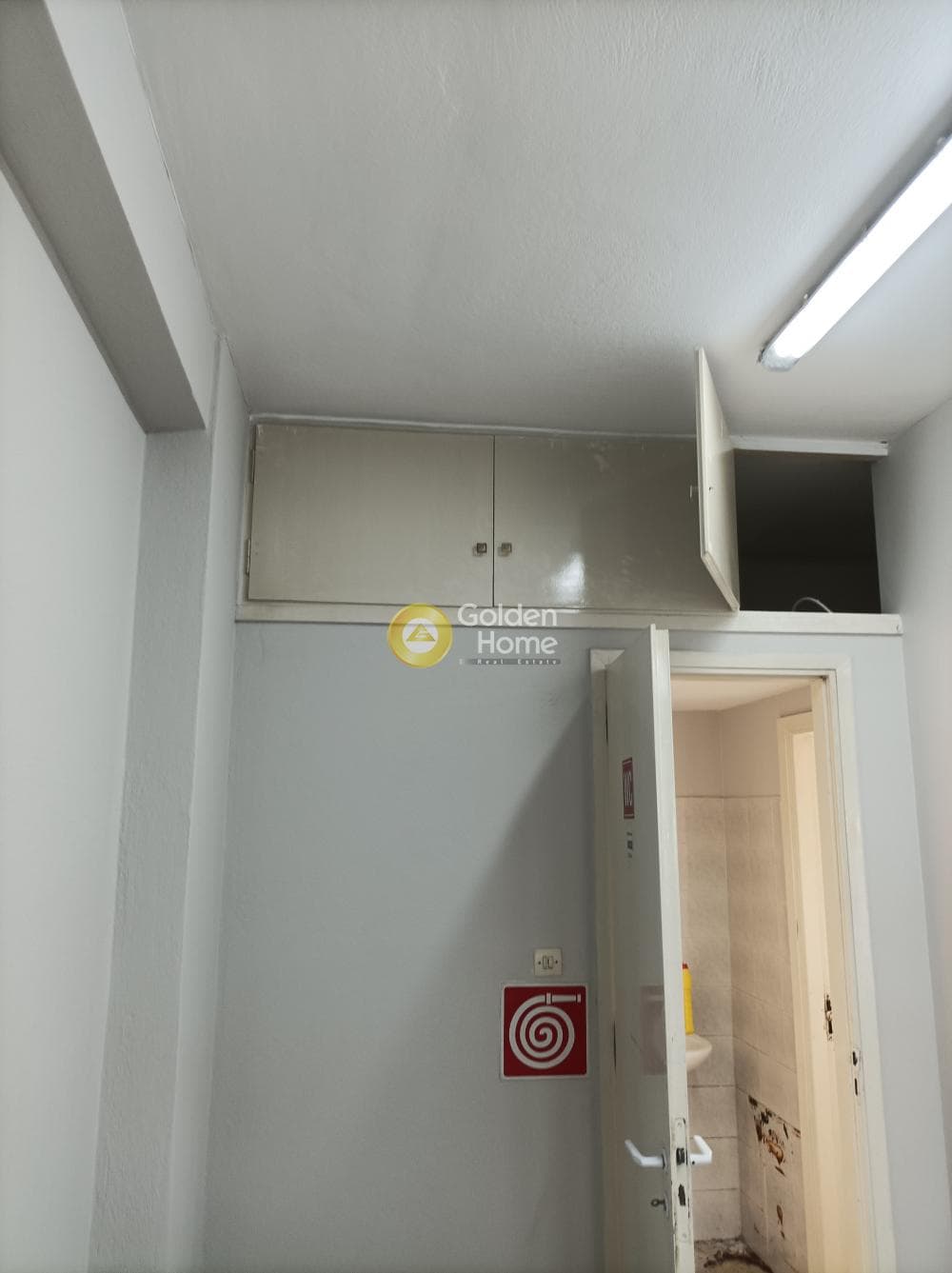 Office in Agios Fanourios, Agioi Anargiroi — Photo 20 of 22