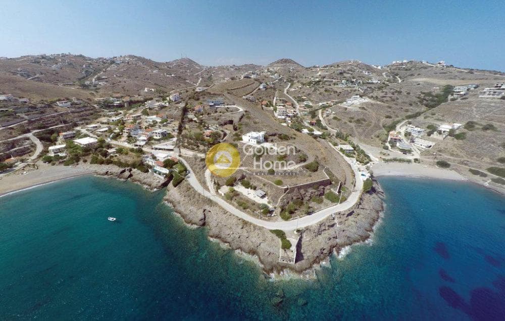 Οικόπεδο στην Πόρτο Εννιά, Κερατέα — Φωτογραφία 1 από 2