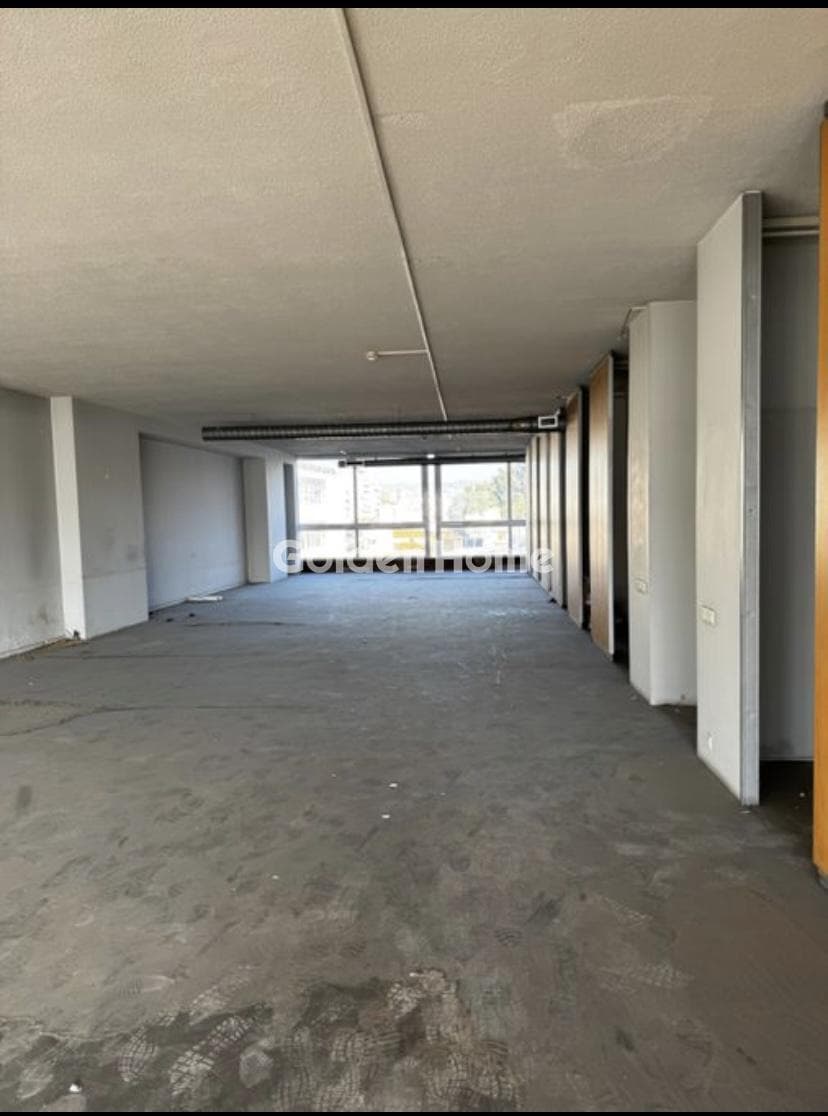 Office in Center, Moschato — Photo 1 of 5