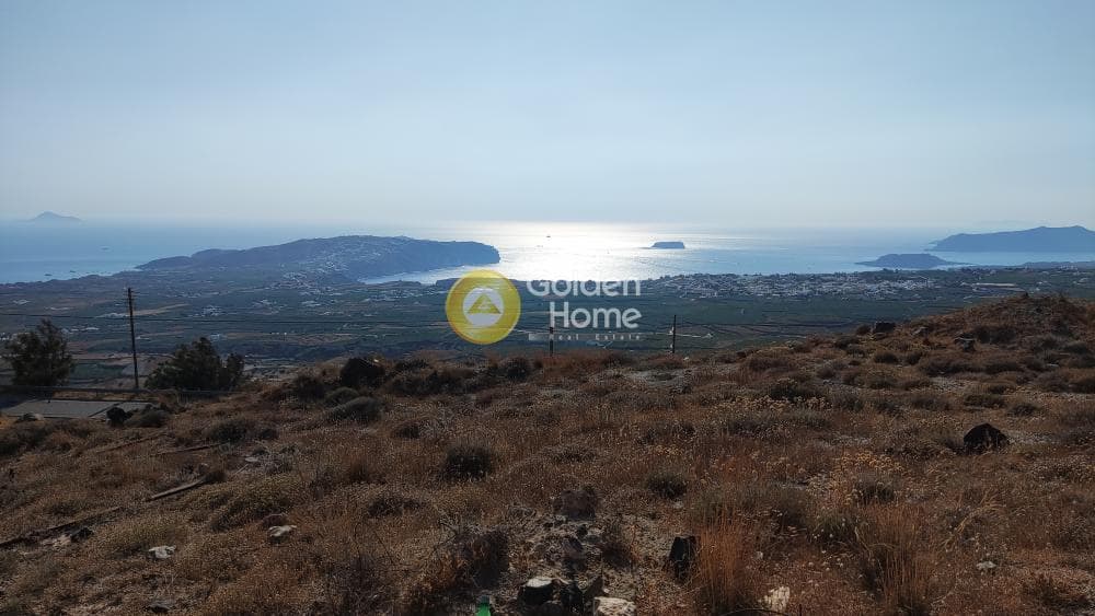Parcel in Kamari, Santorini — Photo 1 of 7