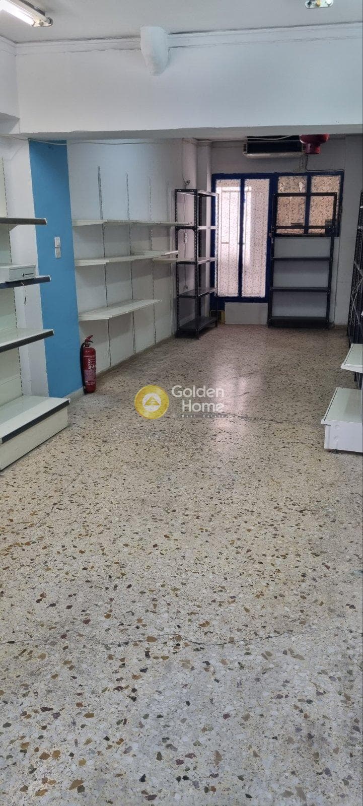 Retail Store in Mitropoli, Piraeus — Photo 3 of 4