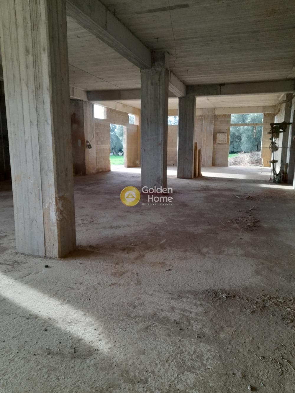 Κατάστημα στην Μονή Καλυβιανής, Μοίρες — Φωτογραφία 8 από 15