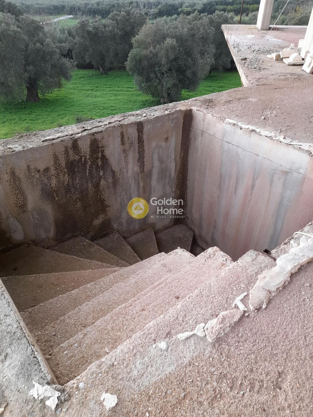 Κατάστημα στην Μονή Καλυβιανής, Μοίρες — Φωτογραφία 15 από 15