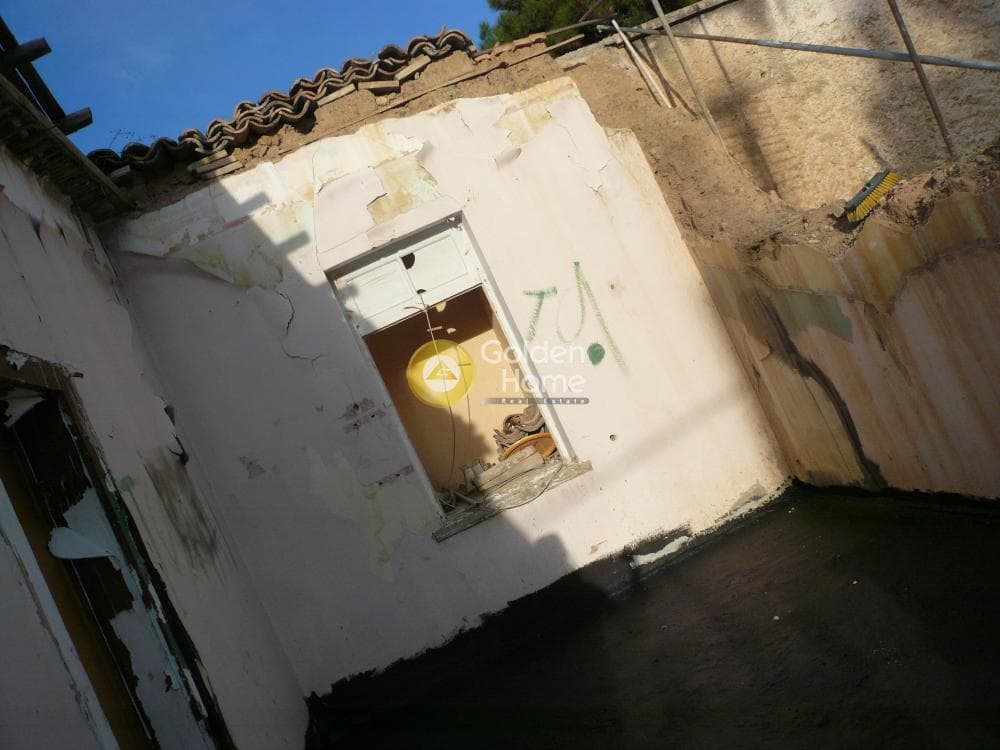 Building Plot in akadimia Platonos, Kolonos - Kolokinthous