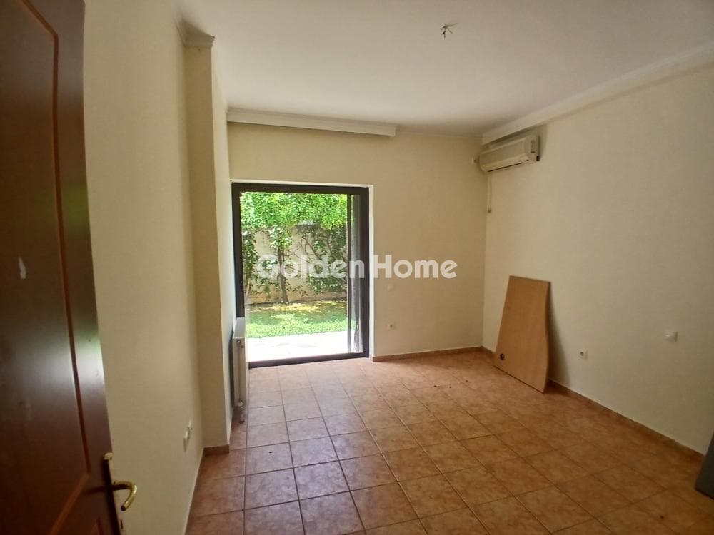 House in Center, Kifisia — Photo 13 of 20