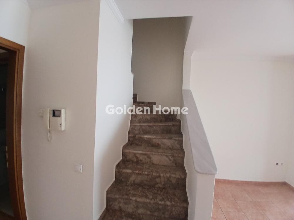 House in Center, Kifisia — Photo 12 of 25