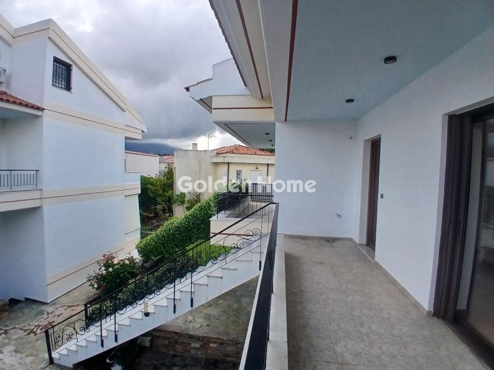House in Center, Kifisia — Photo 4 of 25