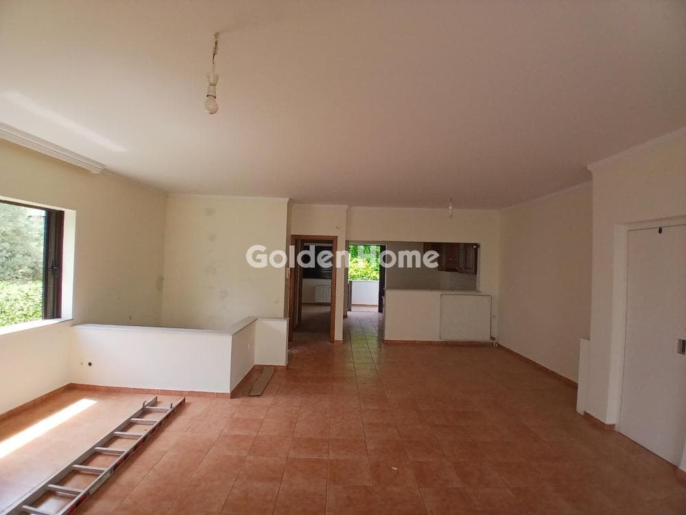 House in Center, Kifisia — Photo 3 of 18