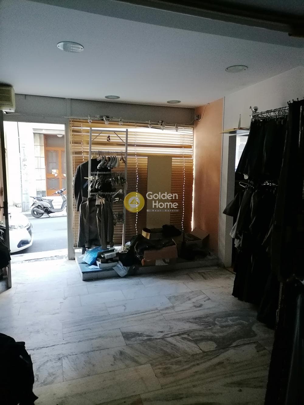 Retail Store in Stavros, Piraeus — Photo 5 of 19