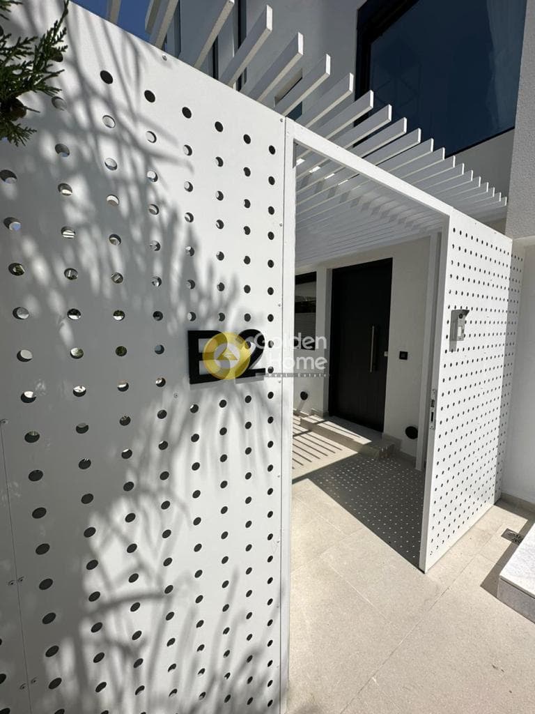 Μονοκατοικία στην Πηγαδάκια, Βουλιαγμένη — Φωτογραφία 1 από 26
