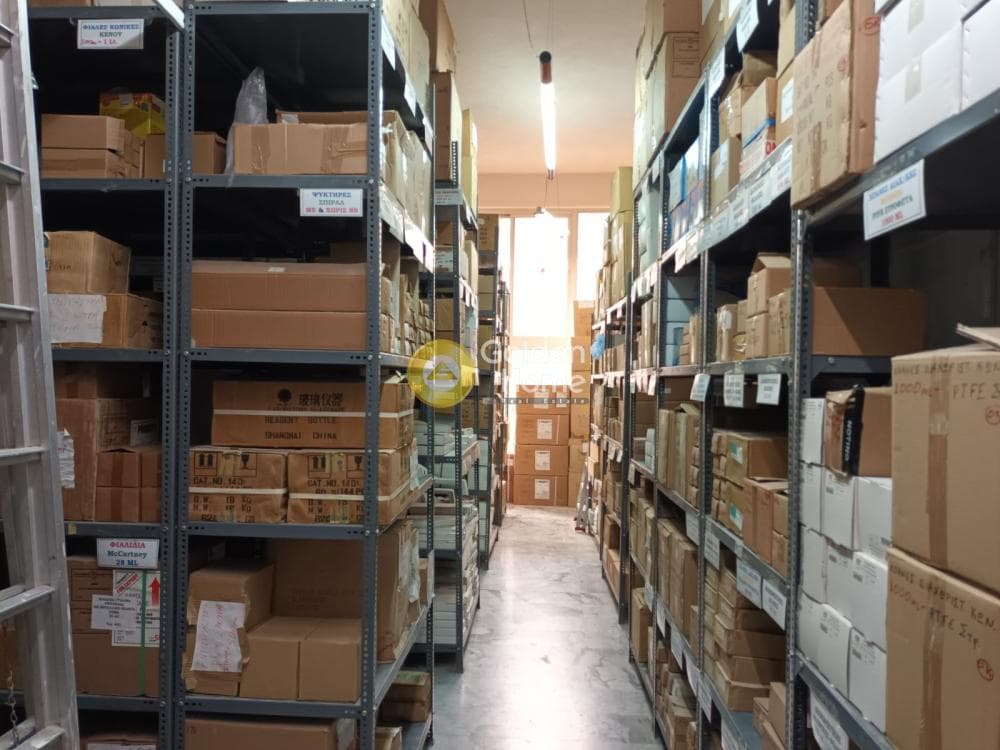 Κατάστημα στην Κατράκειο Θέατρο - Άλσος Δεξαμενής, Νίκαια — Φωτογραφία 3 από 6