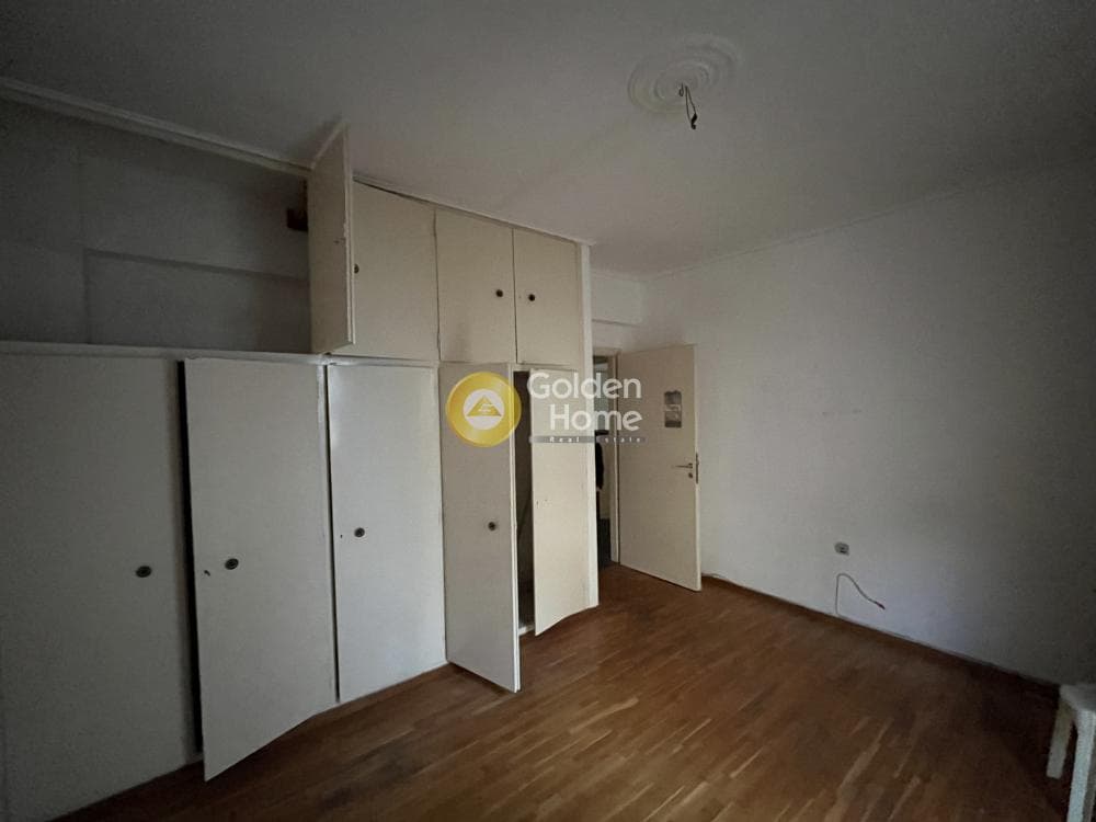 Apartment in Mitropoli, Piraeus — Photo 13 of 18