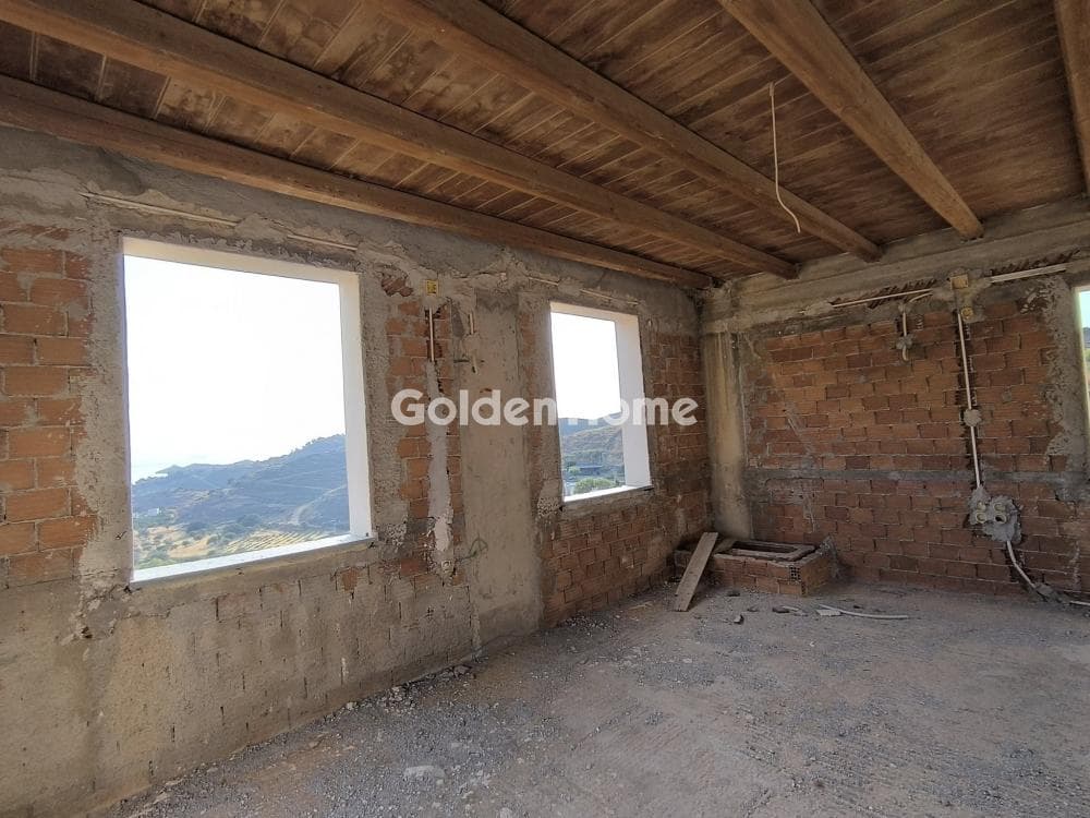 House in Mavro, Kea — Photo 10 of 12