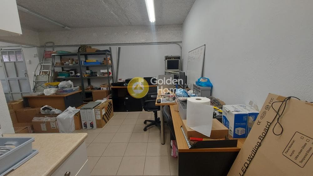 Retail Store in Center, Agios Stefanos — Photo 8 of 9