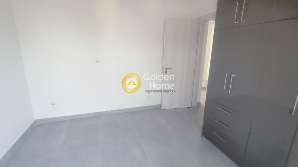 Apartment in Stathmos, Attiki — Photo 35 of 54
