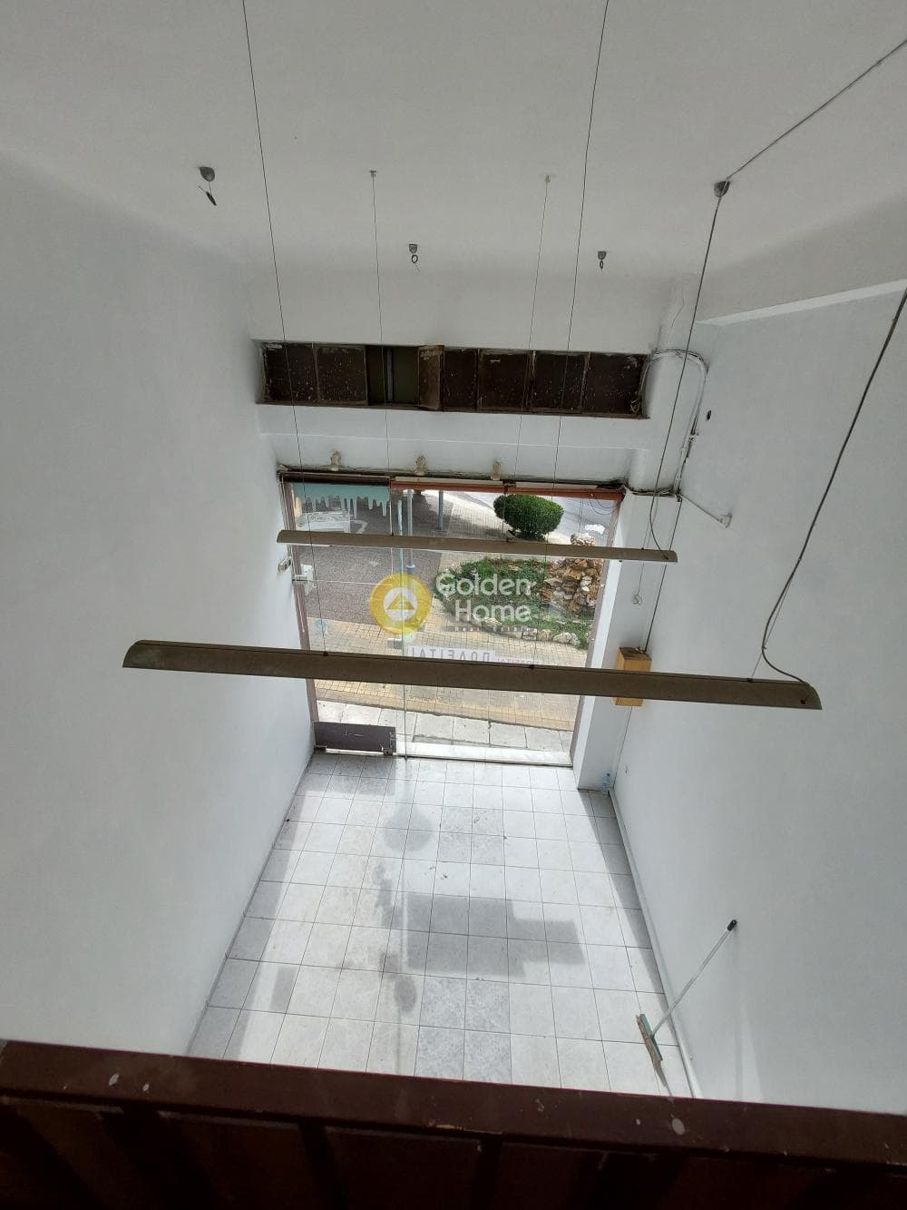 Retail Store in Ano Kaisariani, Kaisariani — Photo 6 of 12
