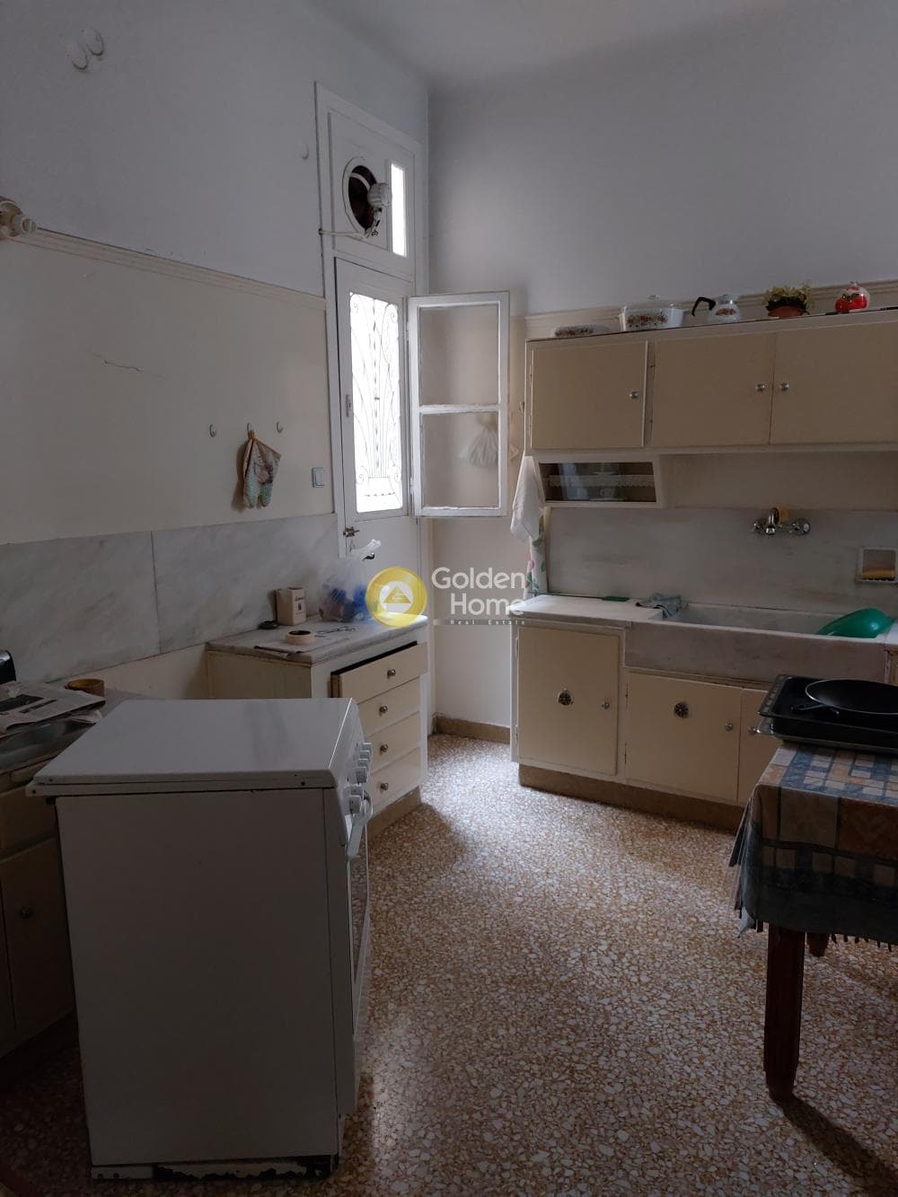 Building Plot in Eleftherias square, Koridallos — Photo 11 of 13