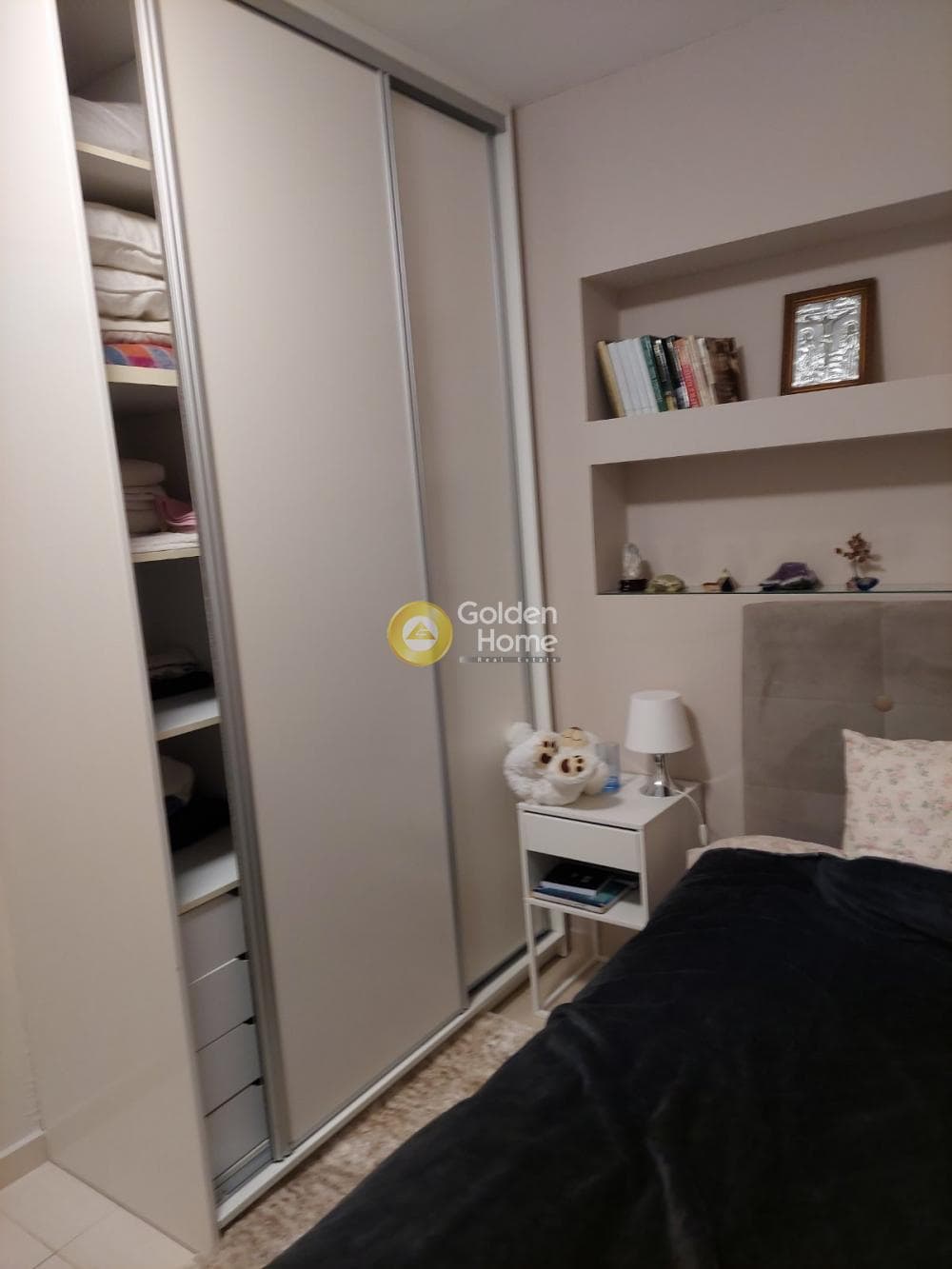 House in Eleftherias square, Koridallos — Photo 14 of 20