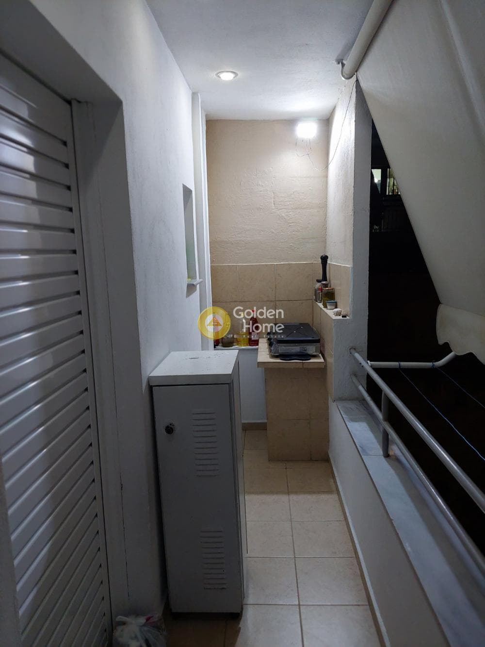 House in Eleftherias square, Koridallos — Photo 15 of 20