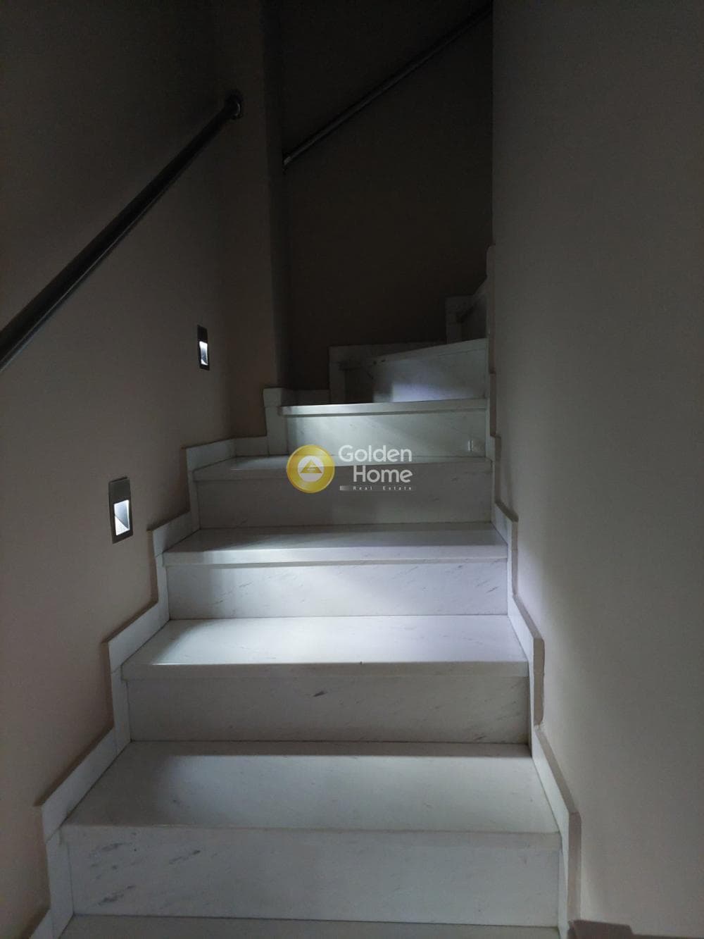 House in Eleftherias square, Koridallos — Photo 12 of 20