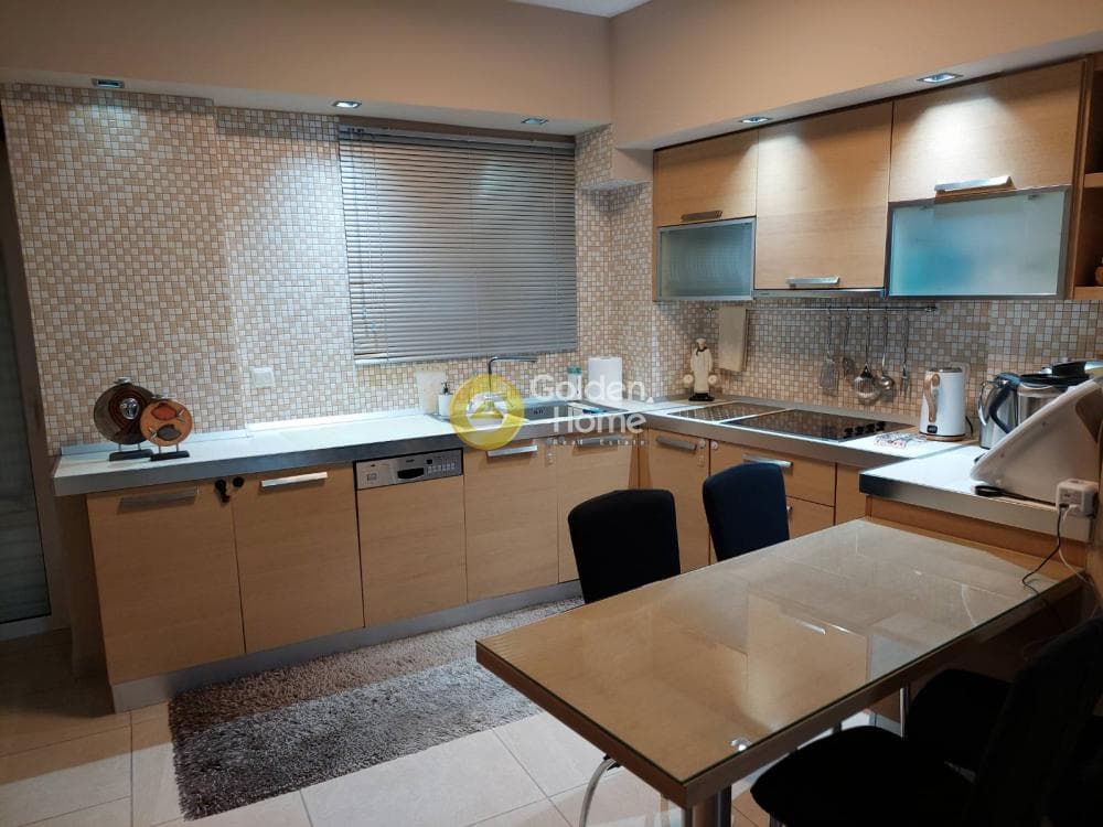 House in Eleftherias square, Koridallos — Photo 1 of 20