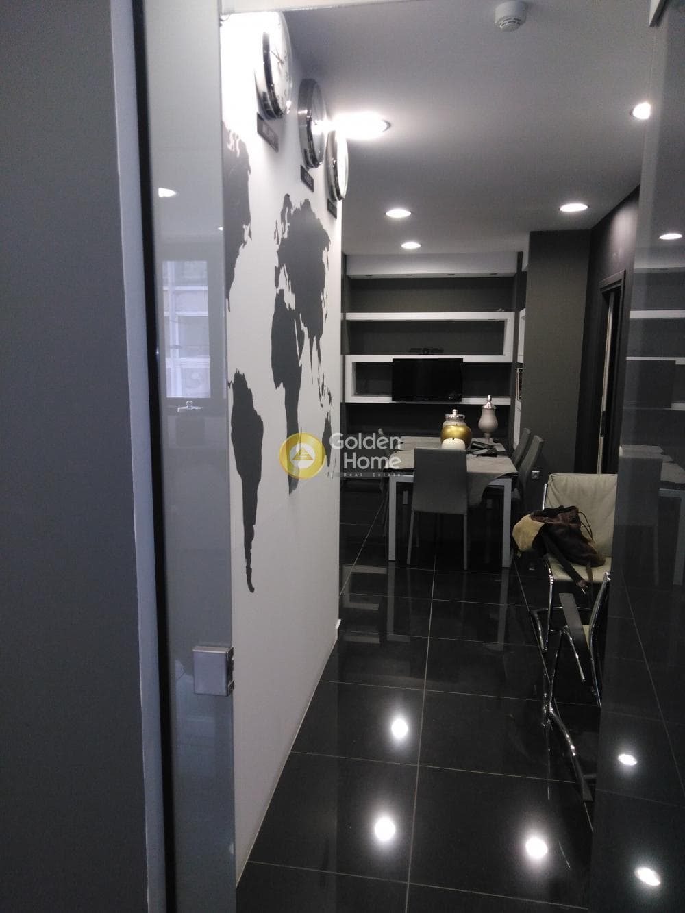 Γραφείο στην Πλατεία Καρύτση, Κέντρο — Φωτογραφία 1 από 10