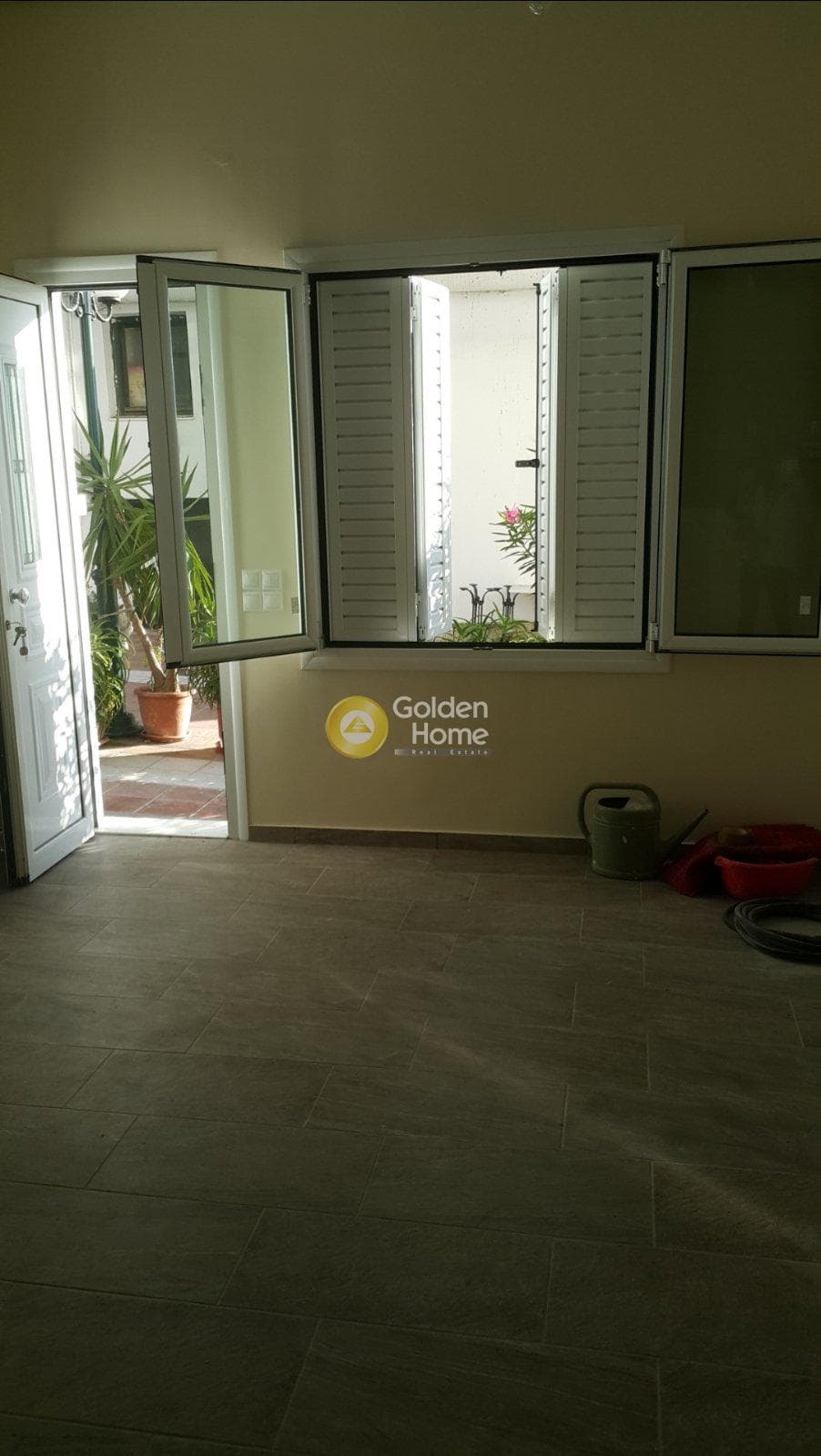 House in Center, Rafina — Photo 3 of 30
