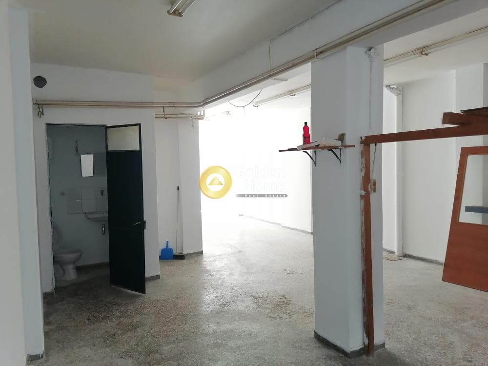 Κατάστημα στην Πλατεία Μέμου, Κορυδαλλός — Φωτογραφία 4 από 7