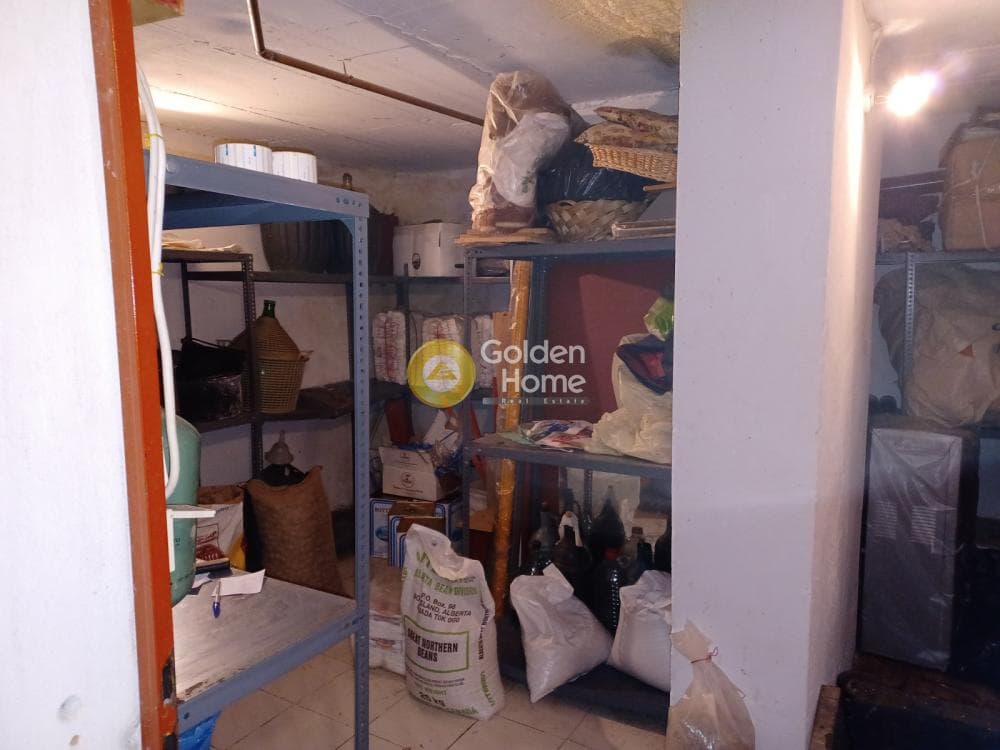 Retail Store in Center, Vrilissia — Photo 9 of 12