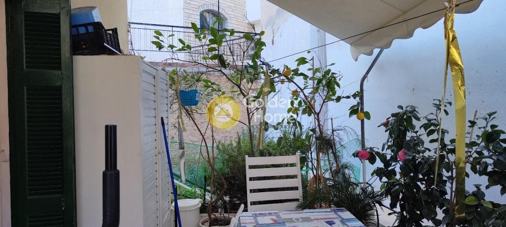 Building Plot in Agios Georgios, Kolonaki - Likavitos — Photo 1 of 9