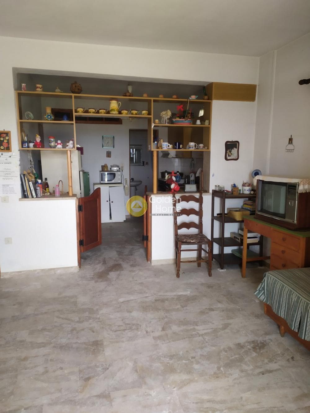 House in Center, Com. Kapandriti — Photo 2 of 38
