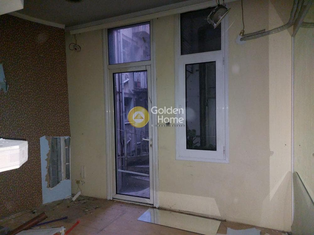 Retail Store in Diilistiria, Piraeus — Photo 12 of 22