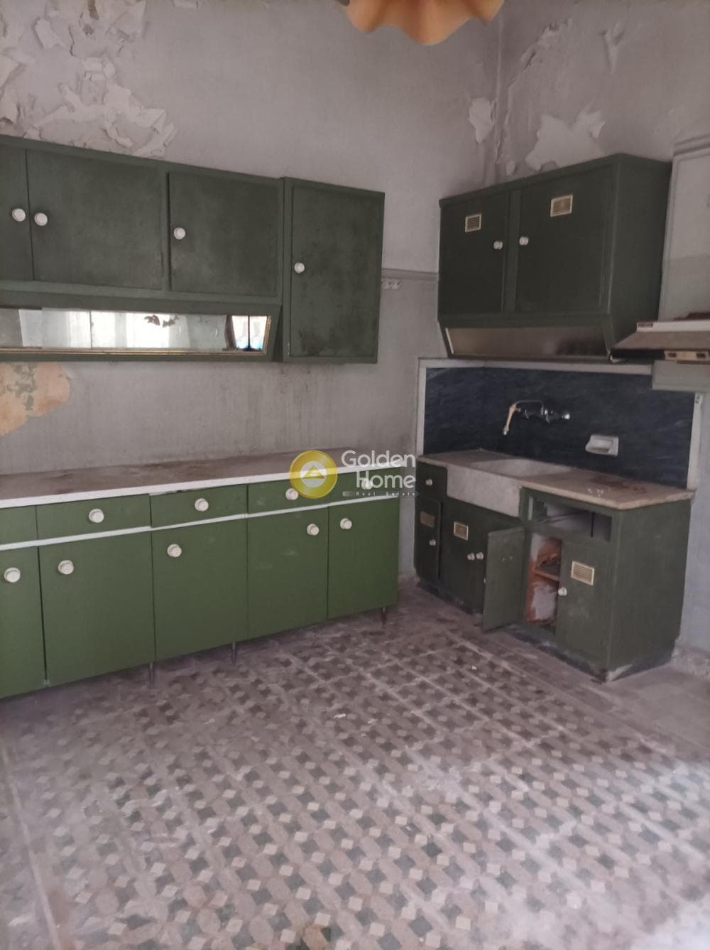 House in Tampouria, Nikaia — Photo 4 of 7