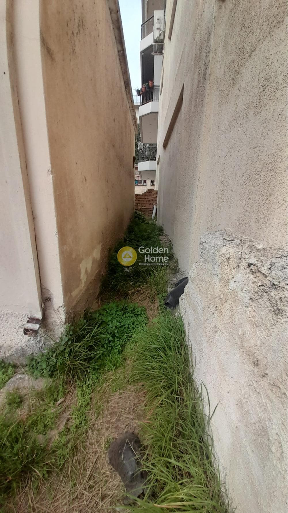 Building Plot in Agia Triada, Kamatero — Photo 1 of 3