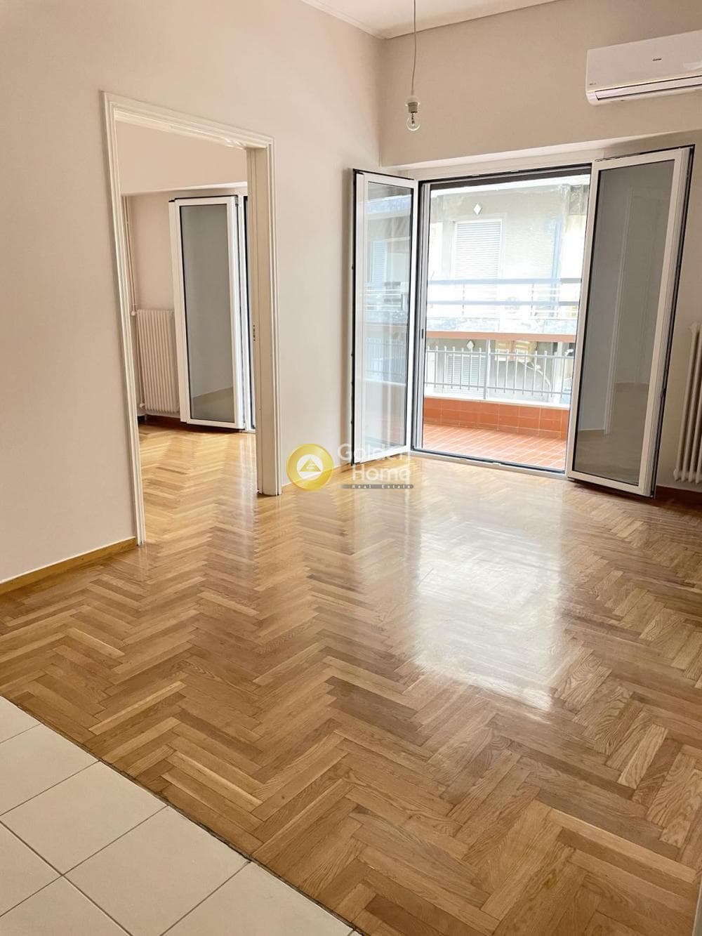 Apartment in Politechnioupoli, Zografou — Photo 16 of 25