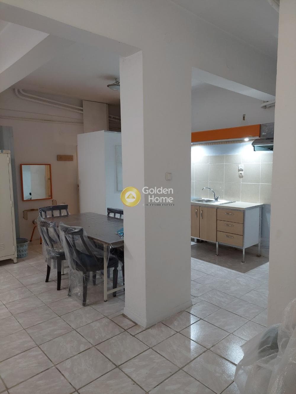 Apartment in Agios Ioannis, Neos Kosmos — Photo 2 of 11
