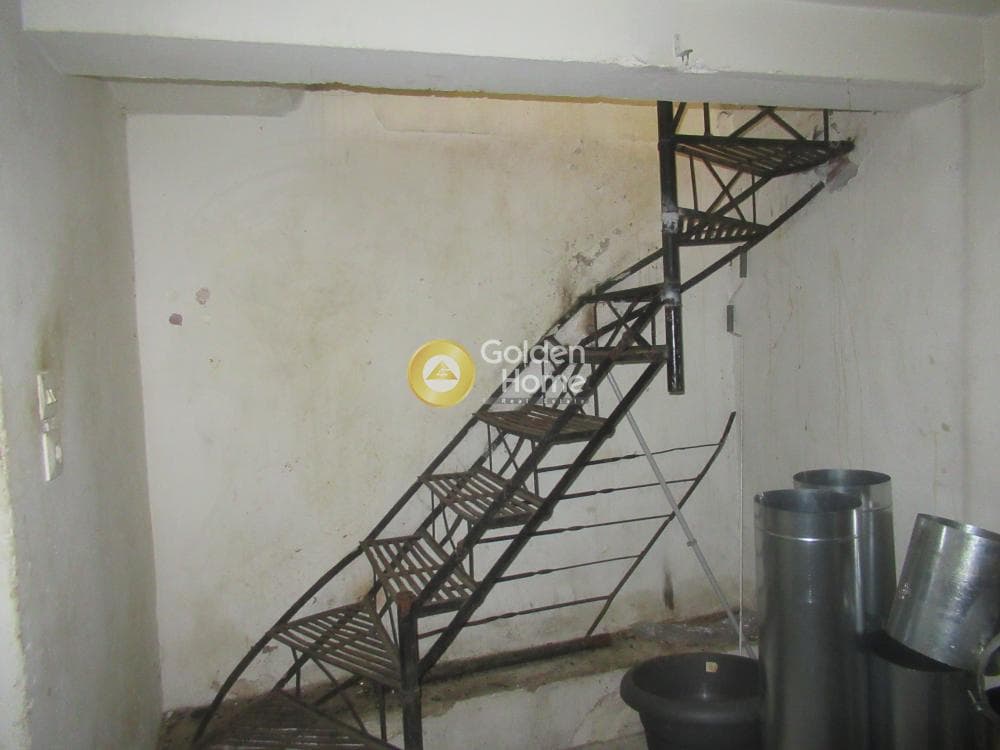 Retail Store in Varnava, Ekali — Photo 9 of 11