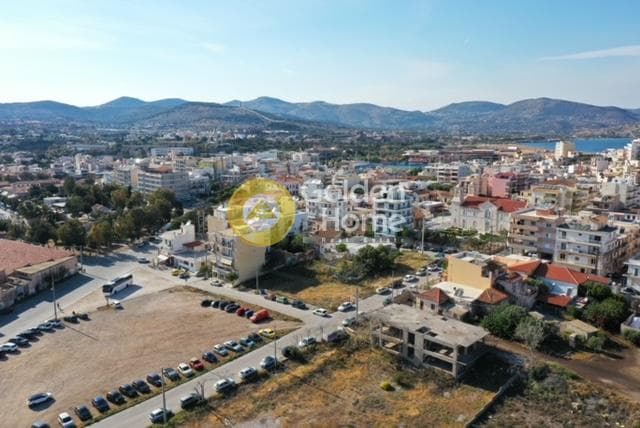 Οικόπεδο στην Κέντρο, Λαύριο — Φωτογραφία 1 από 8