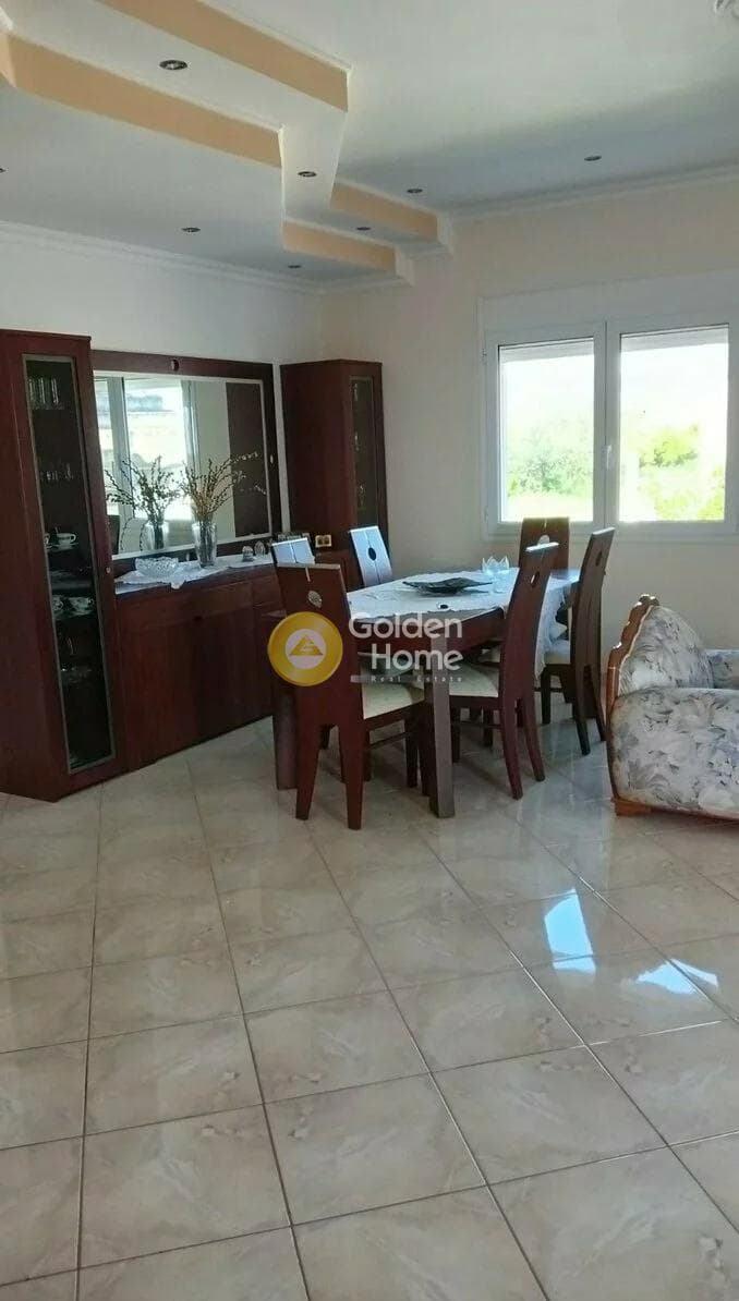 Μονοκατοικία στην Πουλλίτσα, Βέλο — Φωτογραφία 5 από 6