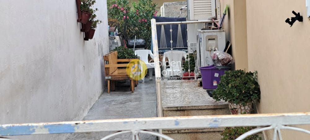Building Plot in Karagianneika, Galatsi — Photo 4 of 13