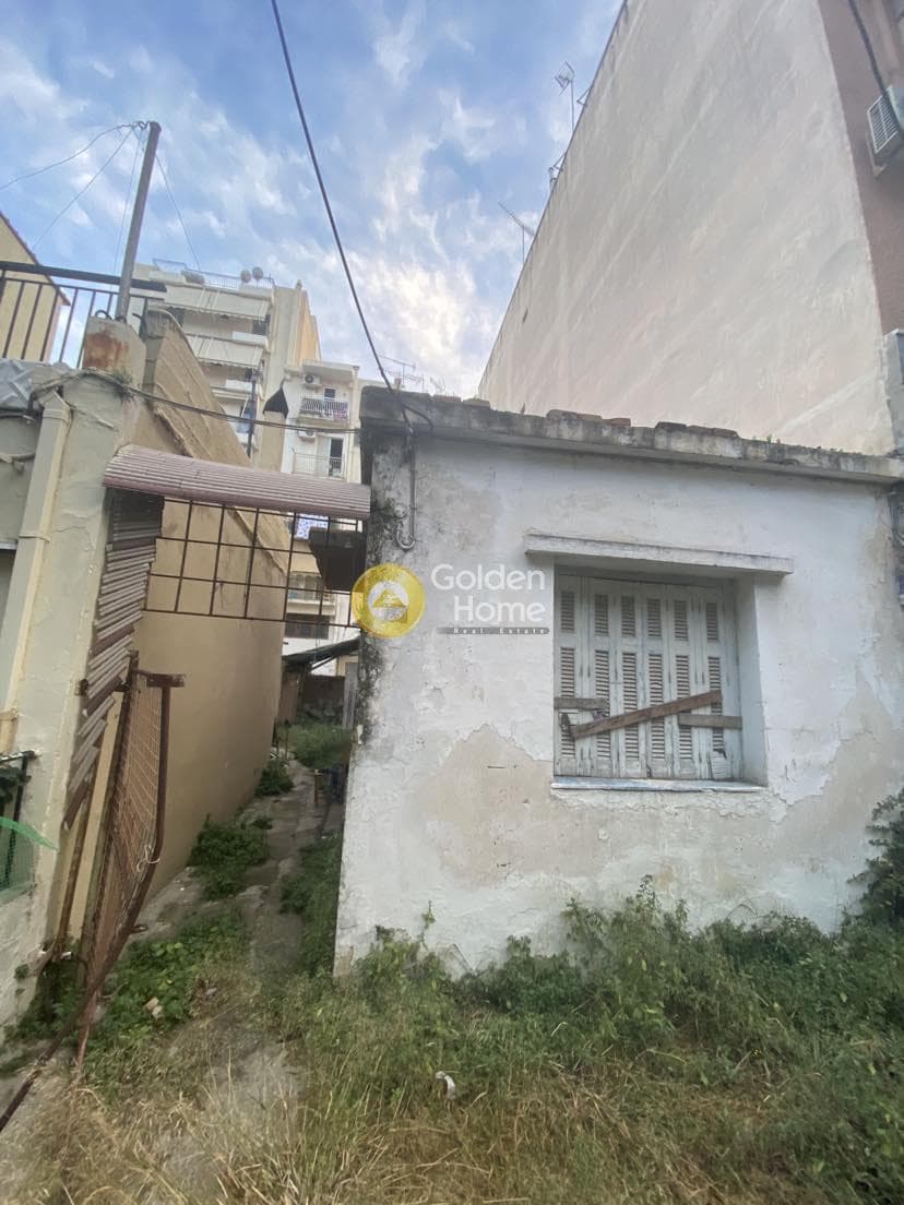 House in Aspra Chomata, Nikaia — Photo 2 of 5