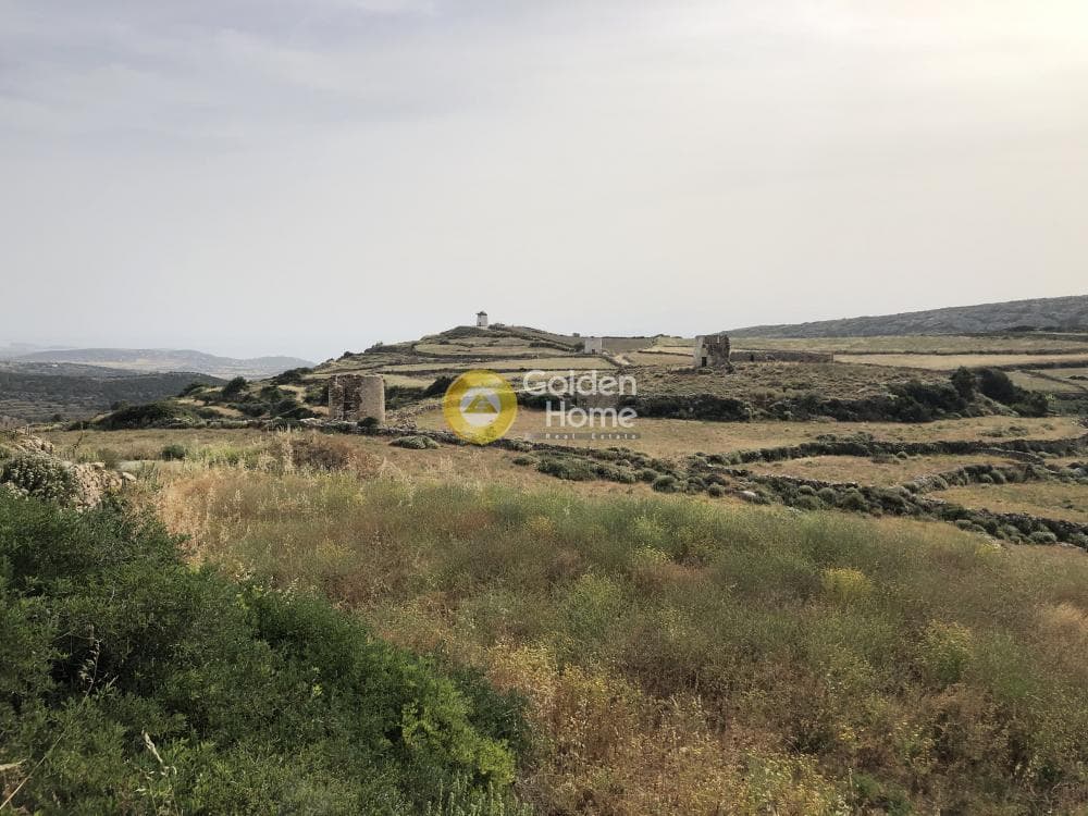 Parcel in Lefkes, Paros — Photo 1 of 14